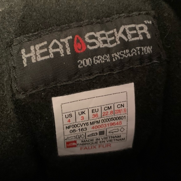 North Face Winter Boots - Picture 5 of 6